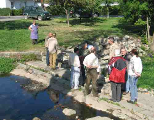 Schnell mal nachfragen - es gibt bestimmt Neuigkeiten in Wernigerode.