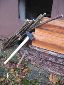 Solch nettes Material fällt nebenher bei der Gartenpflege an . . .