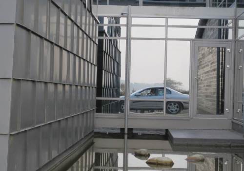 Spezialfoto mit Ecco-Centre - letzter Blick auf den silbergrauen, alten Koreaner.