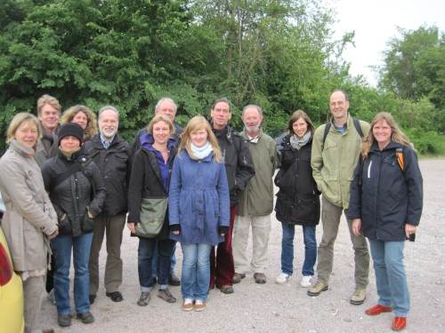 Alle sind gespannt! - Leider passte nur unsere Abteilung und nicht das gesamte Amt in die Führung, da die Betriebsausflug-Termine allzu kurzfristig bekannt wurden.