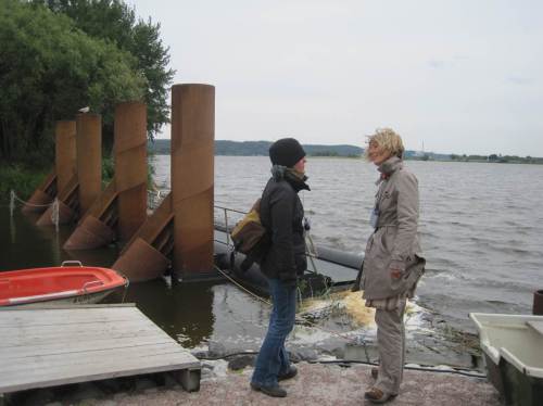 Und es war wieder windig, und wieder kalt! Fachfrauen kann das am Fachsimpeln nicht hindern.