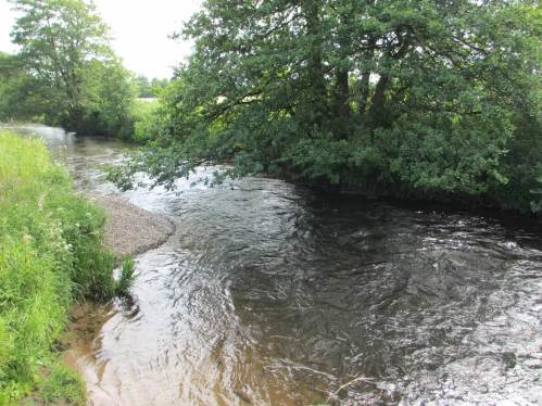 Dasselbe nochmal, diesmal mit Blick seeveabwärts.