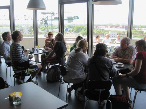 Kurze Pause - ich verabschiede mich.