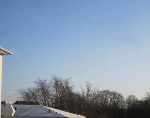 Das weisse Dach links unten zeigt, was kurz vorher produziert wurde.