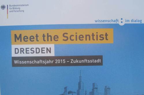 Ah, ja! Wir begehen das Wissenschaftsjahr 2015 - den "scientist" stellen wir selbst.