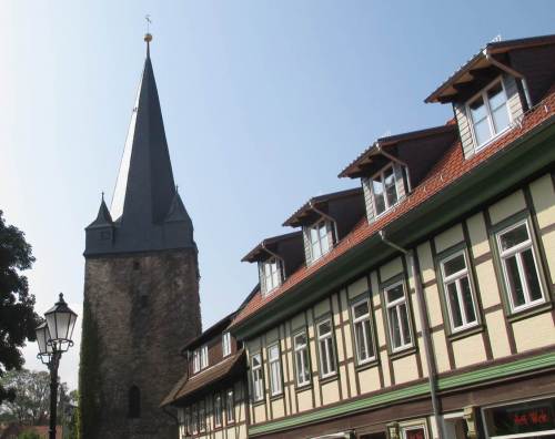 Und noch höher, als Wetterfahne auf dem Westerntorturm ...