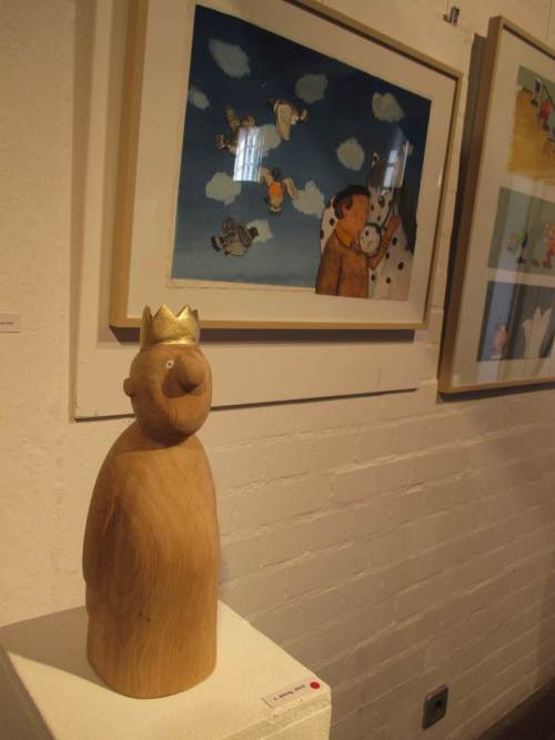 Ein Besuch zum genau hinsehen - meist endend mit Schmunzeln bis königlich Amüsieren.