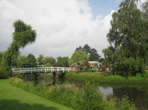 Schnell noch eine Grußpostkarte beim Zurückgehen.