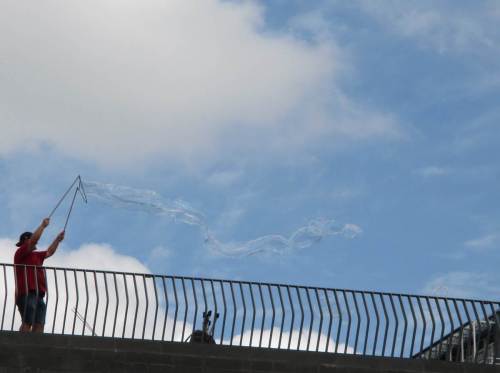 Günstige Winde unterstützen den Meister seines Fachs.