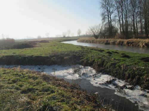 Marschgräben - vereist.