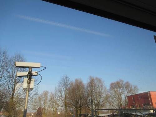 Morgens geht`s sonnig in Wedel, Schleswig-Holstein, los.